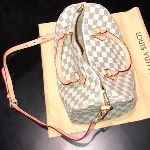 White/Gray Checked Purse